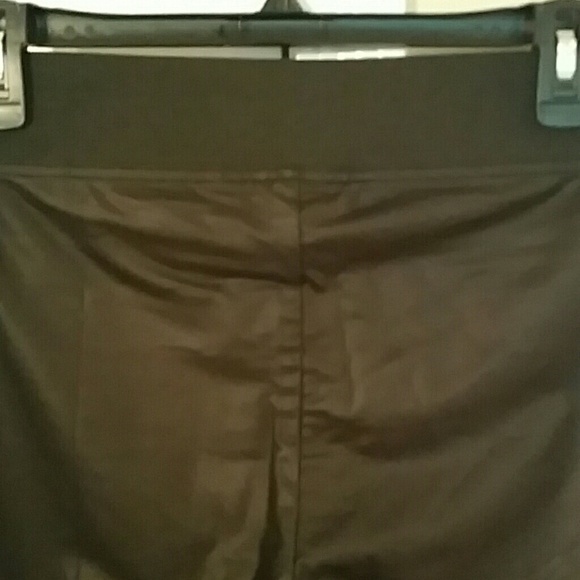 Simply Vera Vera Wang Leatherette Leggings Size L - Picture 3 of 6